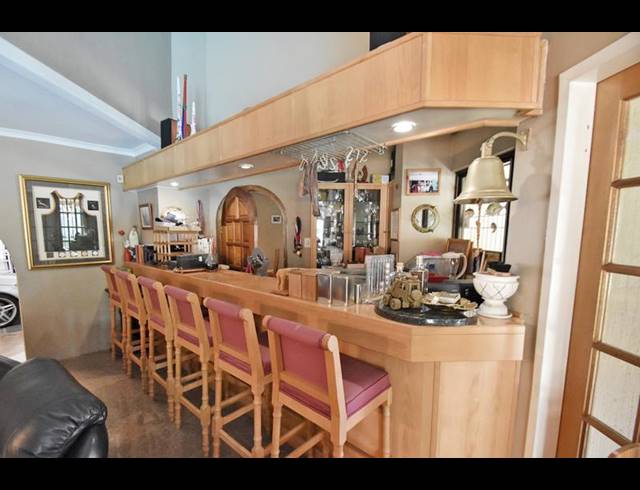 4 BEDROOM HOUSE FOR SALE IN MORNINGSIDE